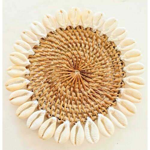 Cowrie & Rattan Coaster  - Cream & Natural