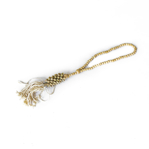 Hanging Beaded Small Cream Shell With Cream Tassel And Beads