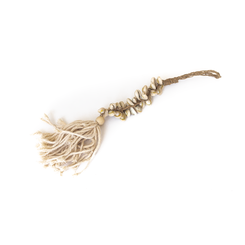 Hanging Small Shell Tassel