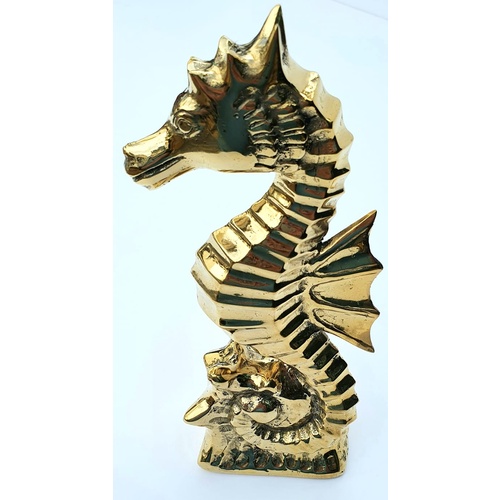 Brass Seahorse Sculptor